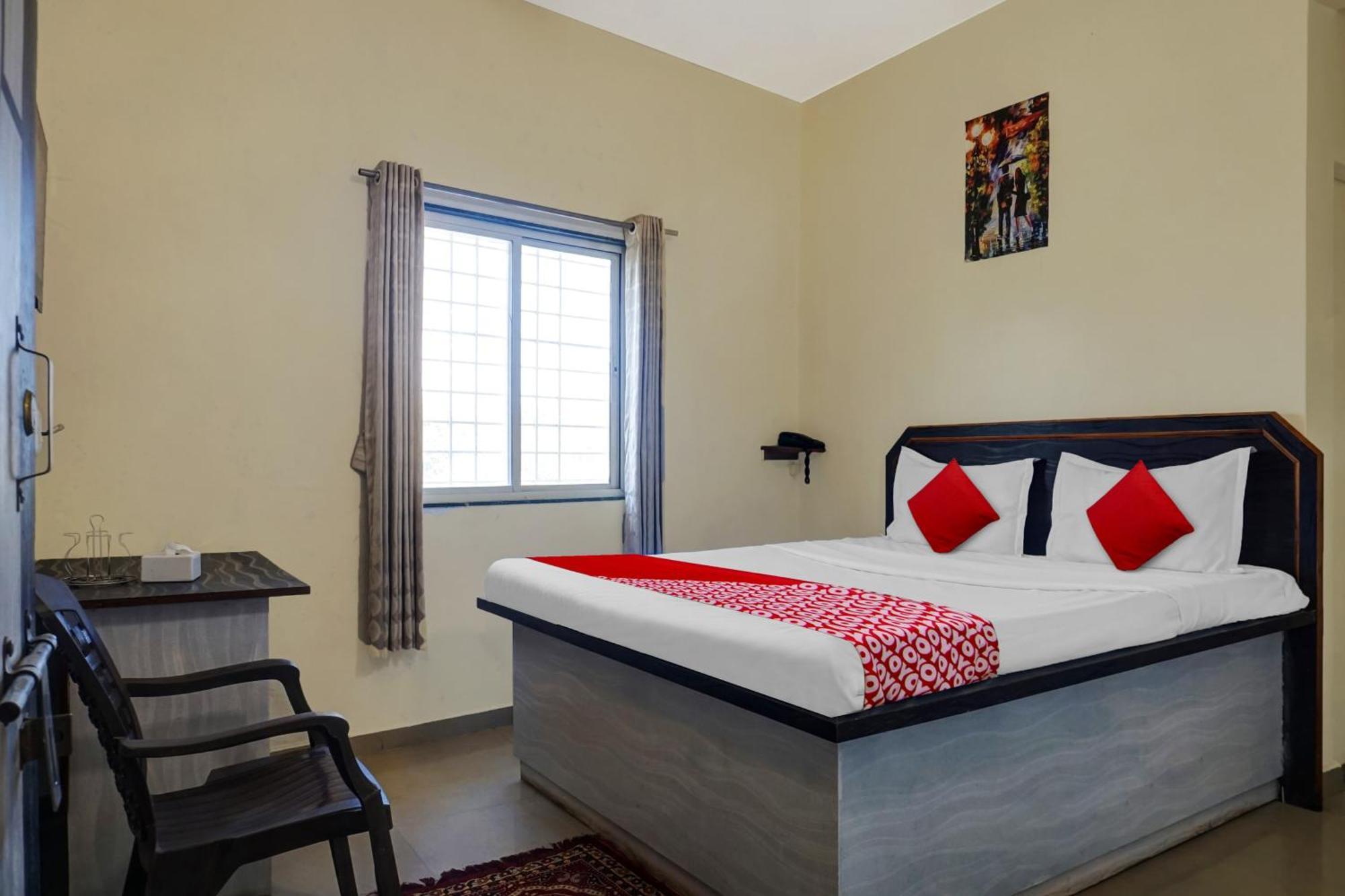 Hotel O Happy Homely Stay Sasvad Esterno foto